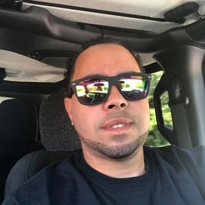 Meet your Posher, Leon